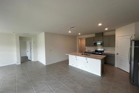 Casa en venta en Winter Haven, Florida, 4 dormitorios, 169.83 m2 № 1853822 - foto 5