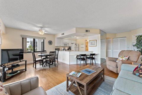 Condominio en venta en Jupiter, Florida, 2 dormitorios, 109.9 m2 № 2412236 - foto 11