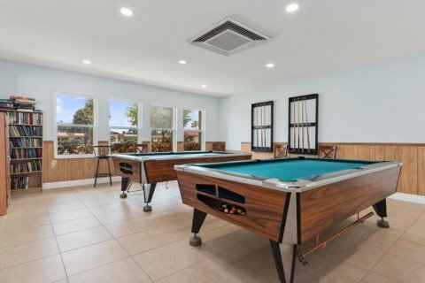 Adosado en alquiler en West Palm Beach, Florida, 2 dormitorios, 120.77 m2 № 1188631 - foto 1