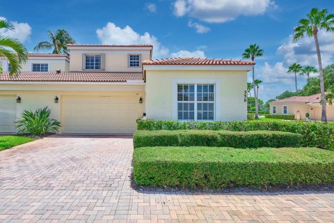 Adosado en Palm Beach Gardens, Florida 3 dormitorios, 165.92 m2 № 2249788