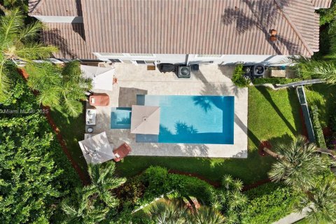House in Boca Raton, Florida 4 bedrooms, 210.33 sq.m. № 1830986 - photo 1