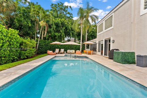 House in Boca Raton, Florida 4 bedrooms, 210.33 sq.m. № 1830986 - photo 3