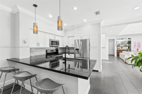 House in Boca Raton, Florida 4 bedrooms, 210.33 sq.m. № 1830986 - photo 17