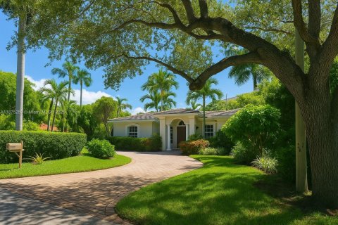 Villa ou maison à vendre à Key Biscayne, Floride: 4 chambres, 274.8 m2 № 1921721 - photo 1