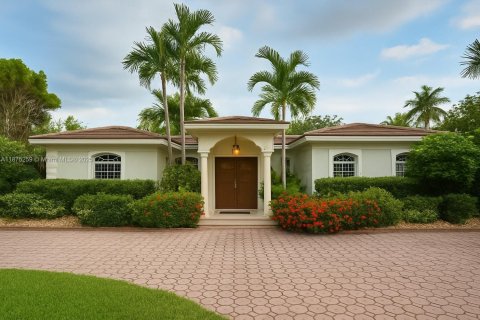 Villa ou maison à vendre à Key Biscayne, Floride: 4 chambres, 274.8 m2 № 1921721 - photo 3