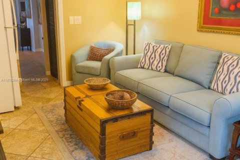 Villa ou maison à vendre à Key Biscayne, Floride: 4 chambres, 274.8 m2 № 1921721 - photo 12