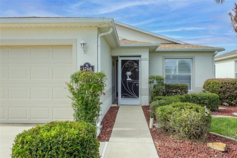 House in Ocala, Florida 2 bedrooms, 145.86 sq.m. № 1789054 - photo 2
