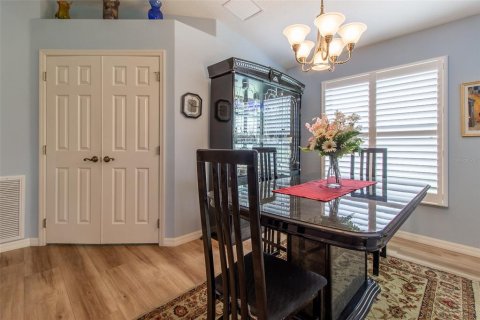 House in Ocala, Florida 2 bedrooms, 145.86 sq.m. № 1789054 - photo 10