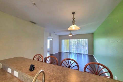 Condo in Punta Gorda, Florida, 2 bedrooms  № 1853286 - photo 12