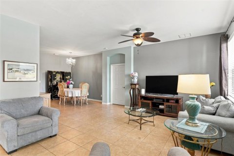 House in Punta Gorda, Florida 3 bedrooms, 166.11 sq.m. № 2388169 - photo 21
