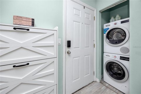 Condo in Tarpon Springs, Florida, 3 bedrooms  № 2432609 - photo 13