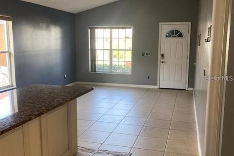 House in Orlando, Florida 3 bedrooms, 116.31 sq.m. № 2197508 - photo 12