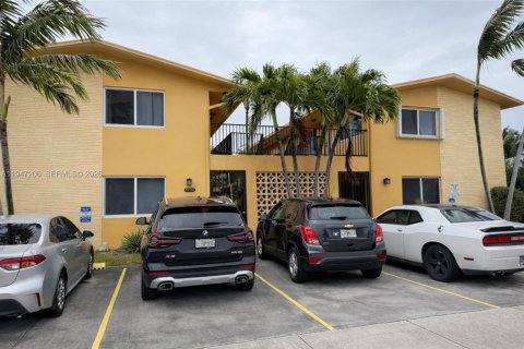 Condo in Hollywood, Florida, 1 bedroom  № 2003308