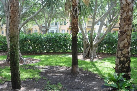 Condo in Palm Beach Gardens, Florida, 1 bedroom  № 1226805 - photo 1