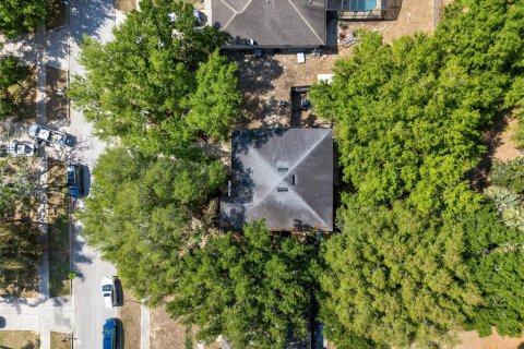 Casa en venta en Minneola, Florida, 4 dormitorios, 265.89 m2 № 2106135 - foto 7