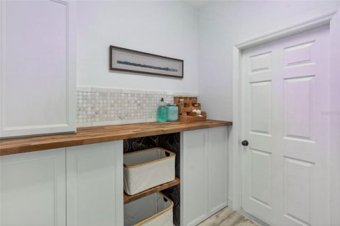 Casa en venta en Minneola, Florida, 4 dormitorios, 265.89 m2 № 2106135 - foto 18