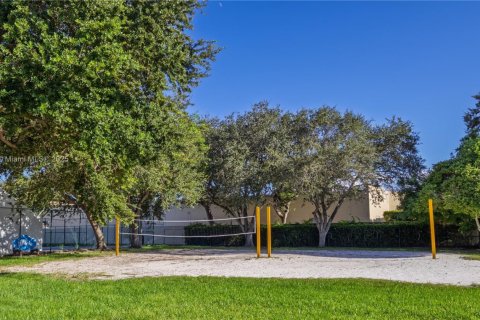 Adosado en venta en Miami, Florida, 2 dormitorios, 100.15 m2 № 1938556 - foto 30