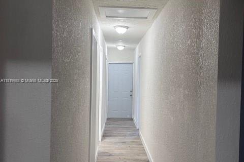 Casa en venta en Miami, Florida, 3 dormitorios, 154.12 m2 № 1807769 - foto 17