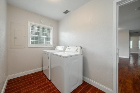 Casa en alquiler en Babson Park, Florida, 2 dormitorios, 90.3 m2 № 1894801 - foto 11