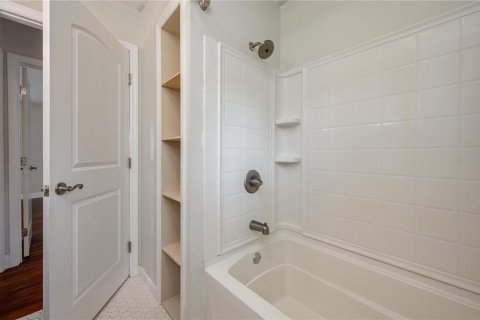 Casa en alquiler en Babson Park, Florida, 2 dormitorios, 90.3 m2 № 1894801 - foto 17
