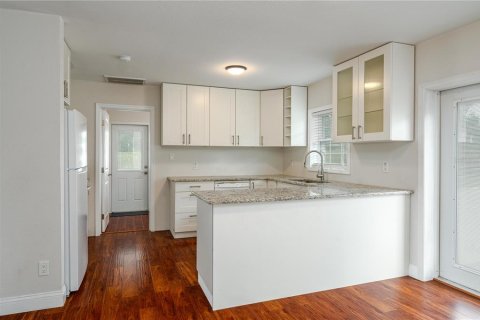 Casa en alquiler en Babson Park, Florida, 2 dormitorios, 90.3 m2 № 1894801 - foto 13