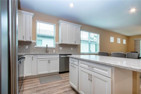 House in Parrish, Florida 2 bedrooms, 145.21 sq.m. № 2396177 - photo 13