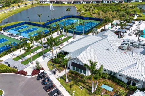 House in Parrish, Florida 2 bedrooms, 145.21 sq.m. № 2396177 - photo 5