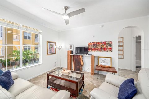Condo in Orlando, Florida, 2 bedrooms  № 1793233 - photo 4