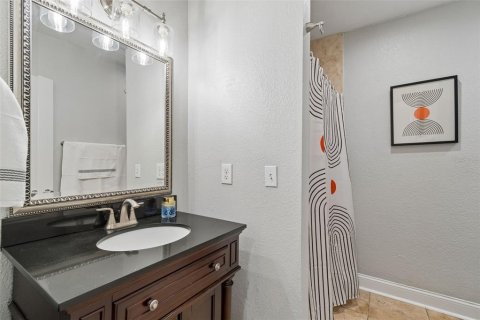 Casa en venta en Tampa, Florida, 3 dormitorios, 107.95 m2 № 2145412 - foto 26