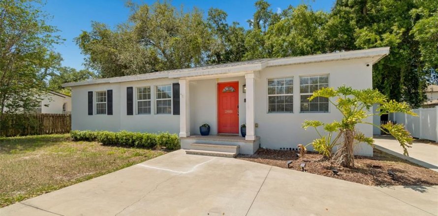 Casa en Tampa, Florida 3 dormitorios, 107.95 m2 № 2145412
