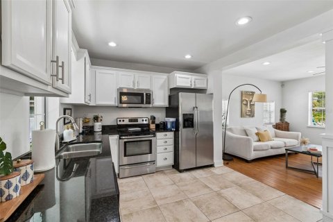 Casa en venta en Tampa, Florida, 3 dormitorios, 107.95 m2 № 2145412 - foto 18