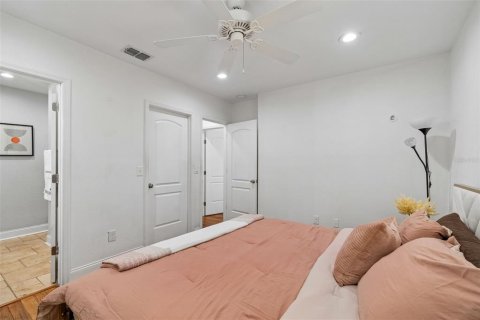 Casa en venta en Tampa, Florida, 3 dormitorios, 107.95 m2 № 2145412 - foto 25