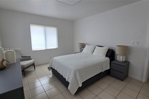 Casa en alquiler en Weston, Florida, 3 dormitorios, 222.59 m2 № 2004014 - foto 13