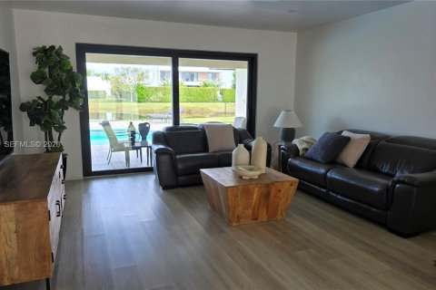 Casa en alquiler en Weston, Florida, 3 dormitorios, 222.59 m2 № 2004014 - foto 4