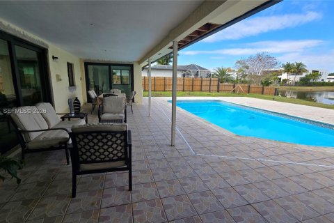 Casa en alquiler en Weston, Florida, 3 dormitorios, 222.59 m2 № 2004014 - foto 17