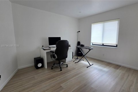 Casa en alquiler en Weston, Florida, 3 dormitorios, 222.59 m2 № 2004014 - foto 5