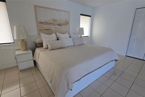 Casa en alquiler en Weston, Florida, 3 dormitorios, 222.59 m2 № 2004014 - foto 11