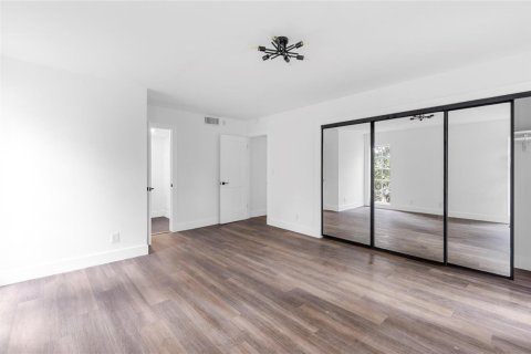 Condo in Pompano Beach, Florida, 3 bedrooms № 2175966 - photo 21