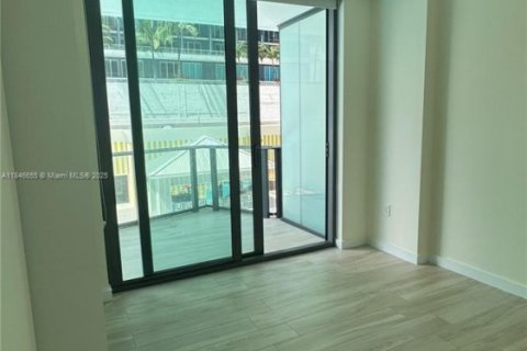 Copropriété à louer à Miami, Floride: 3 chambres, 107.21 m2 № 1849186 - photo 6
