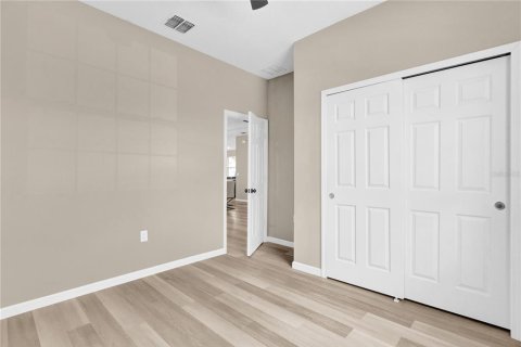 Casa en alquiler en Kissimmee, Florida, 4 dormitorios, 191.38 m2 № 1834622 - foto 20
