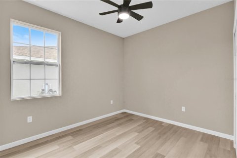 Casa en alquiler en Kissimmee, Florida, 4 dormitorios, 191.38 m2 № 1834622 - foto 23