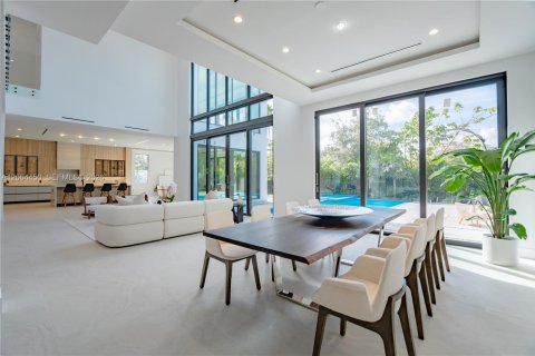 Villa ou maison à vendre à Pinecrest, Floride: 6 chambres, 635.54 m2 № 2317611 - photo 10