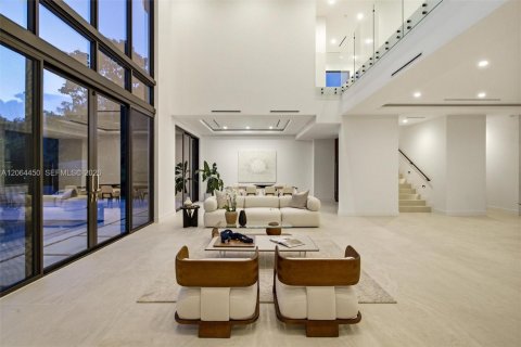 Villa ou maison à vendre à Pinecrest, Floride: 6 chambres, 635.54 m2 № 2317611 - photo 16