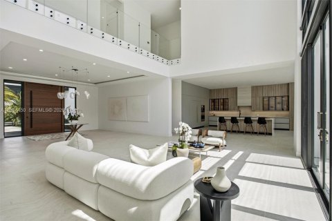 Villa ou maison à vendre à Pinecrest, Floride: 6 chambres, 635.54 m2 № 2317611 - photo 18