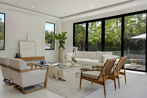 Villa ou maison à vendre à Pinecrest, Floride: 6 chambres, 635.54 m2 № 2317611 - photo 19