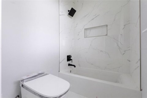 Villa ou maison à vendre à Osteen, Floride: 4 chambres, 266.54 m2 № 2419589 - photo 29