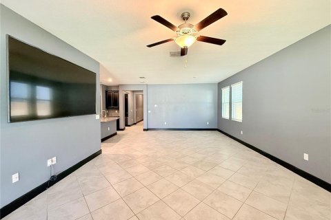 Casa en alquiler en Riverview, Florida, 4 dormitorios, 191.1 m2 № 1917166 - foto 11