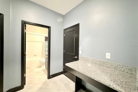 Casa en alquiler en Riverview, Florida, 4 dormitorios, 191.1 m2 № 1917166 - foto 28