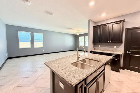 Casa en alquiler en Riverview, Florida, 4 dormitorios, 191.1 m2 № 1917166 - foto 15