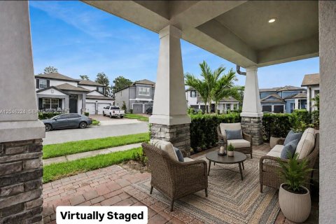 Casa en venta en Winter Garden, Florida, 4 dormitorios, 217.95 m2 № 2263148 - foto 9